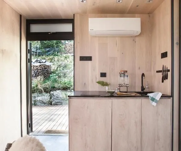 The Wonderinn Mirrored Glass - Wonderinn Delta Hytte Hektner